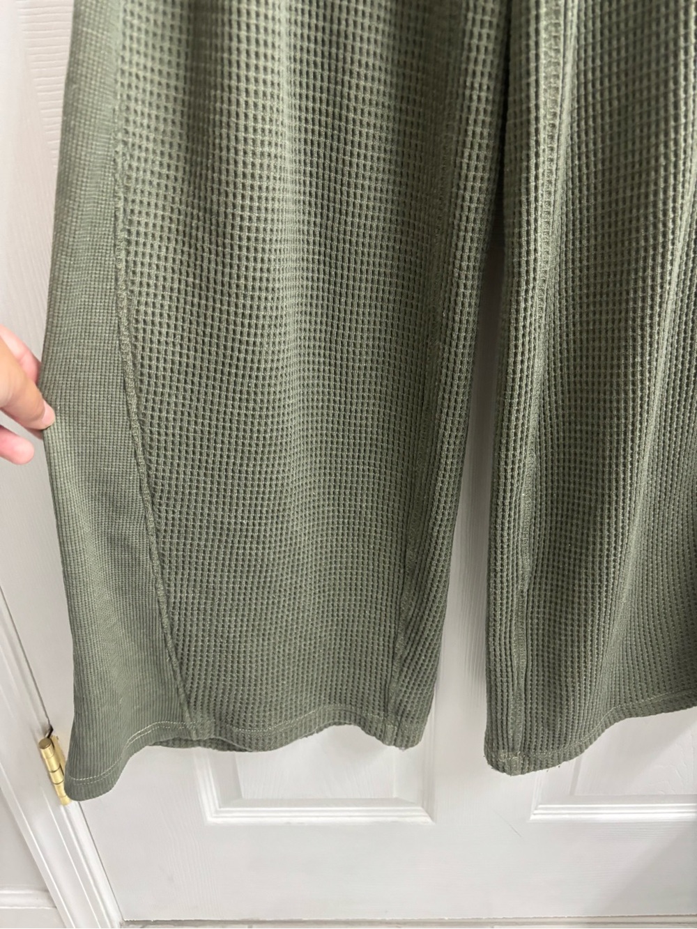 Aerie Waffle Knit Wide Leg Sweatpants Large Olive Green Loungewear Comfort Cozy - Picture 4 of 7